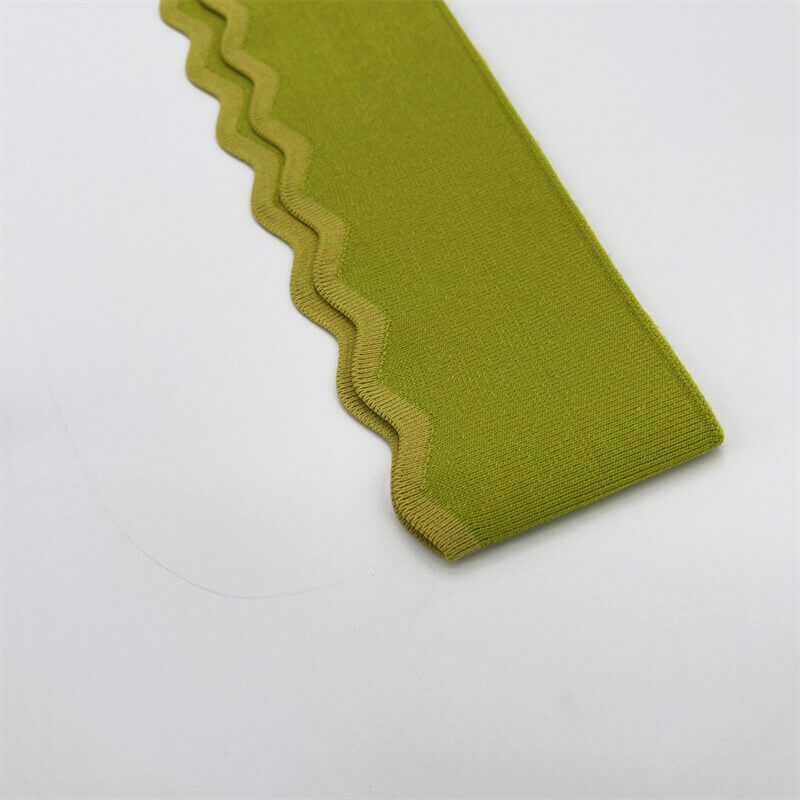 Zweifarbiger Rippstrick-Kragenstoff aus Rayon-Nylon